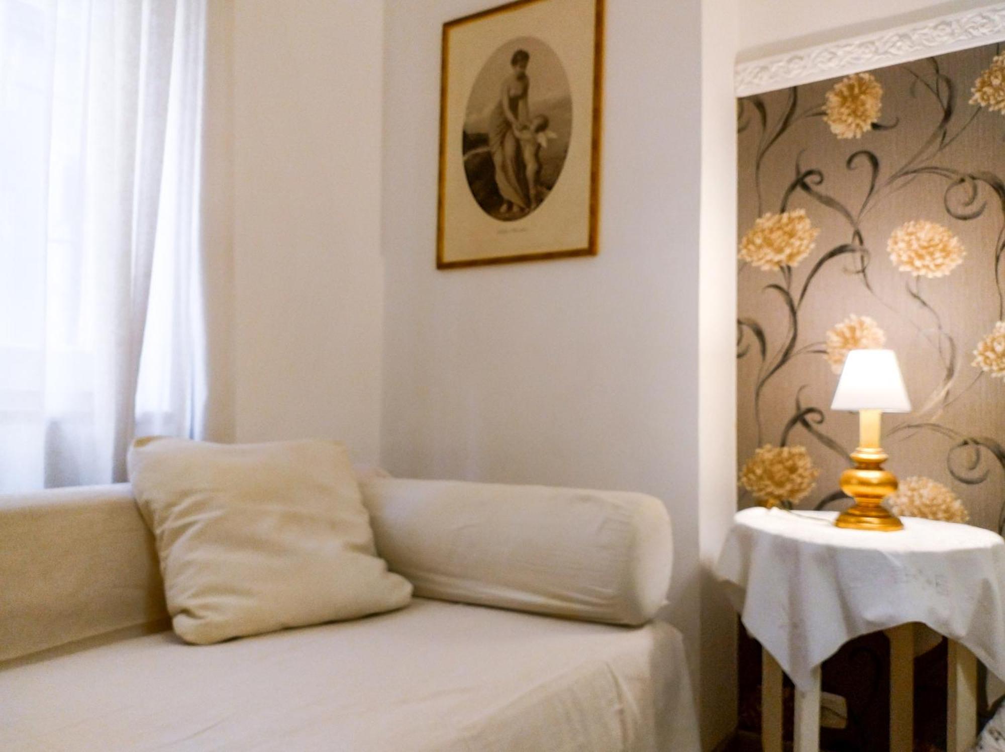 Casa Alessandro Casa Maria Francesca Neapol Zewnętrze zdjęcie