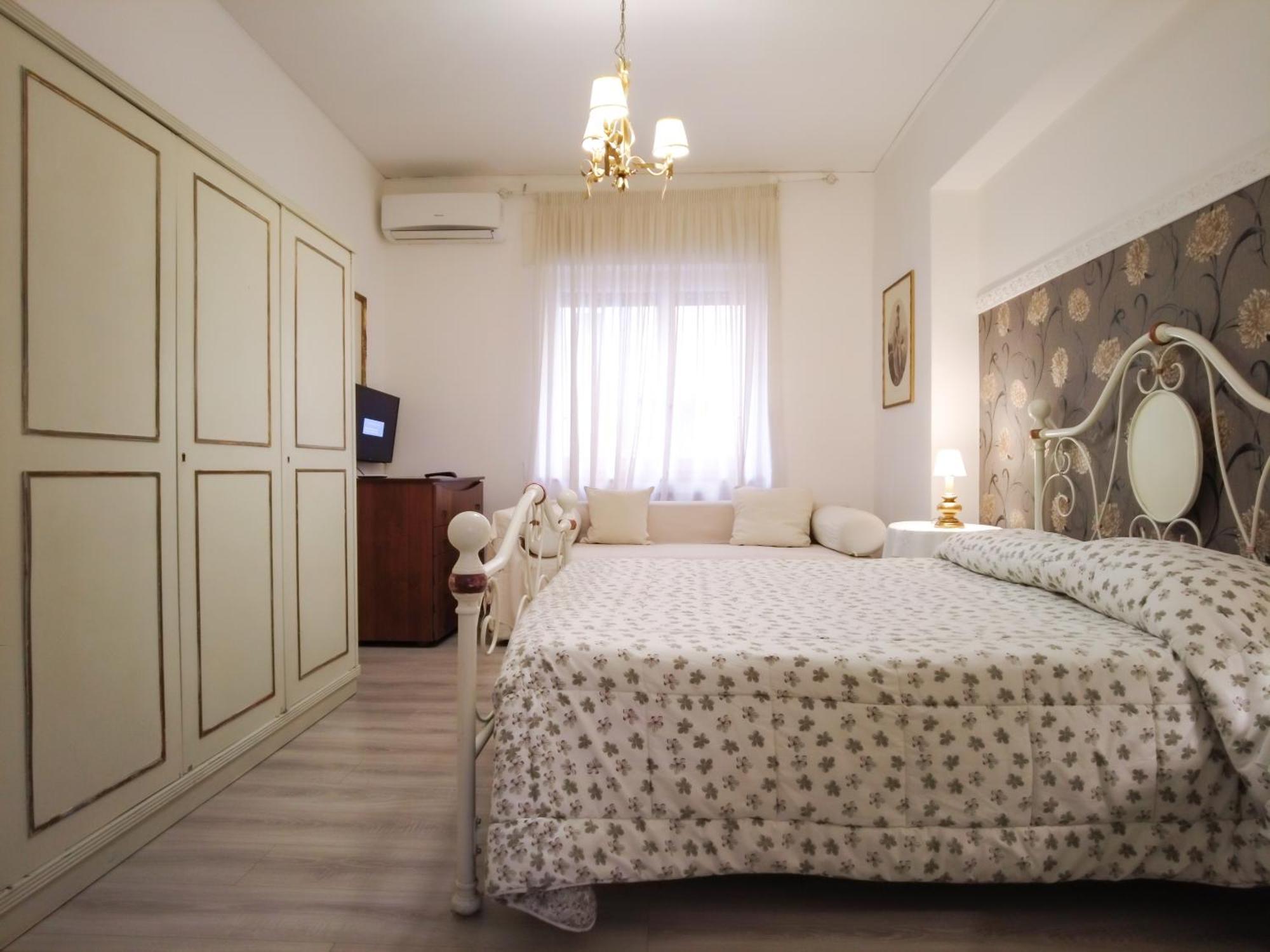 Casa Alessandro Casa Maria Francesca Neapol Zewnętrze zdjęcie